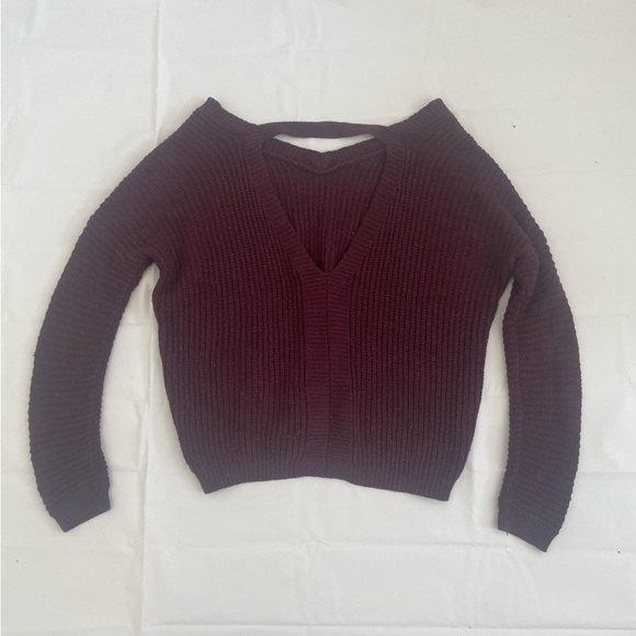 ๐ Streetwear Society Burgundy Knit Sweater โ Womenโs Small ๐ - Picture 6 of 9
